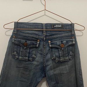 Y2K Rock and Republic Flares with Western Details (Size 25, Blue Denim)